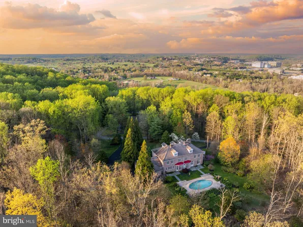 7 Chris Eliot Ct, Cockeysville, MD 21030