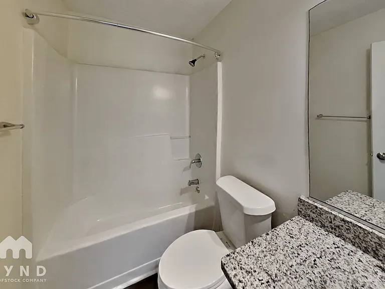 7822 Bar Harbor Dr — Photo 28