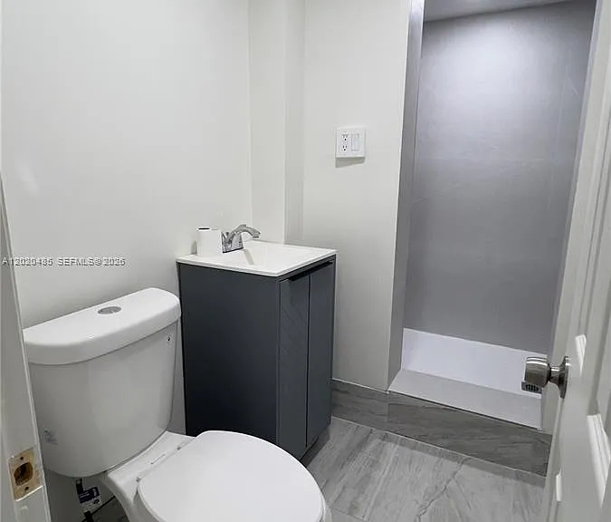 1845 Bay Rd #1 — Photo 7