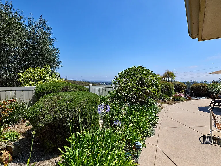 7118 El Fuerte St — Photo 15