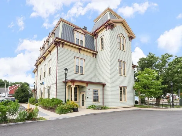 670-672 High St #6, Westwood, MA 02090