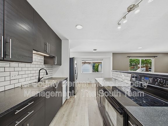 4th image of 2516 S Pagosa St