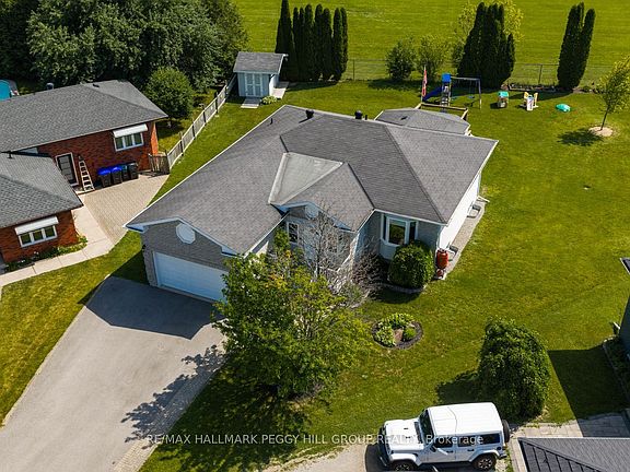 2nd image of 5 Allan Ct