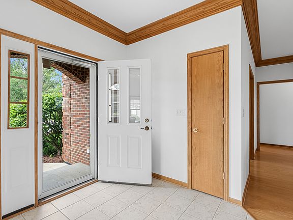 5th image of 6509 W Lakeway Dr