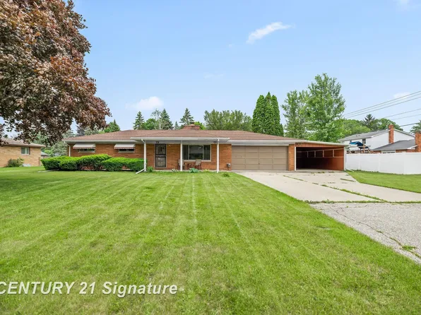 3241 Luther Rd, Saginaw, MI 48603