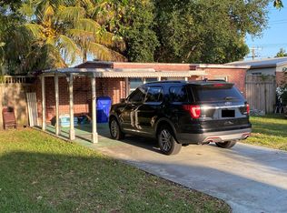 829 S 63rd Ave, Hollywood, FL 33023