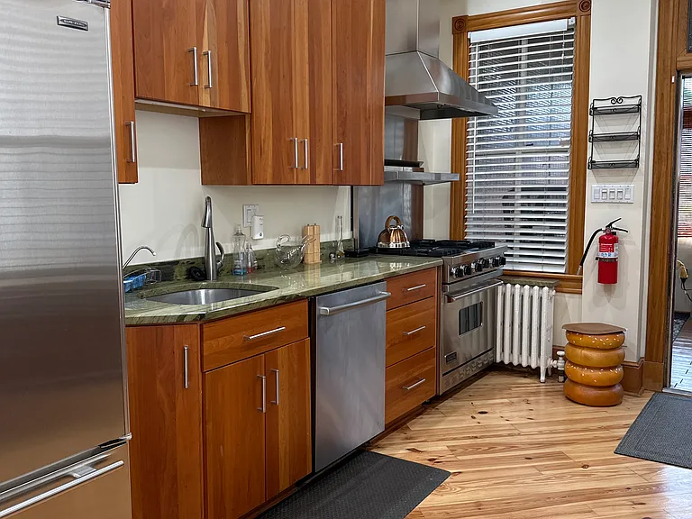 2712 P St NW — Photo 6