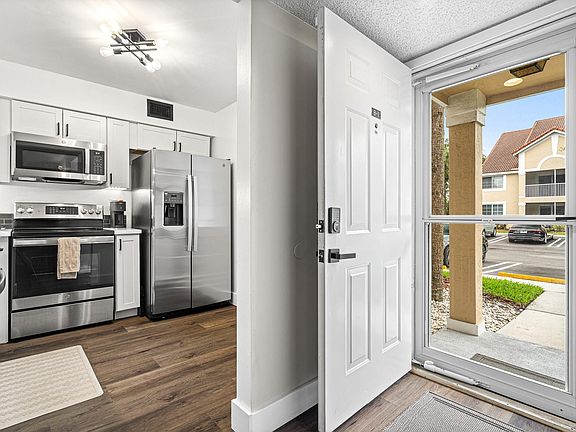 4th image of 4620 W Mcnab Road #B1