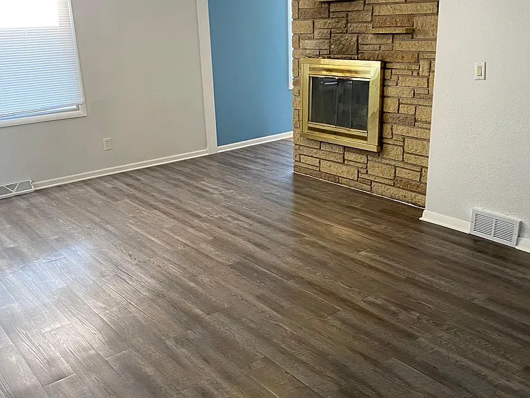 728 Milwaukee Ave — Photo 5