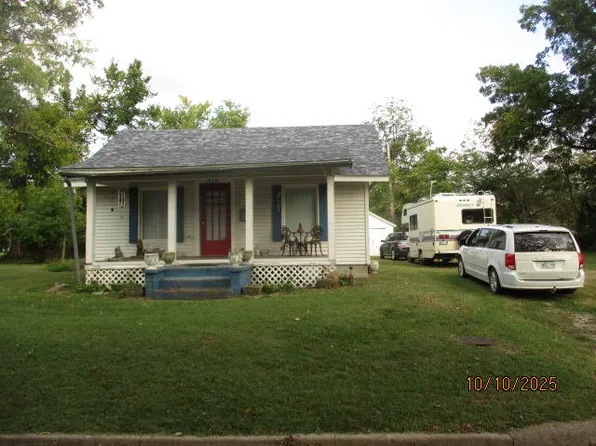 314 M St NW, Miami, OK 74354