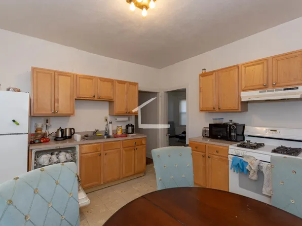 5 Gardner Ter #4, Allston, MA 02134