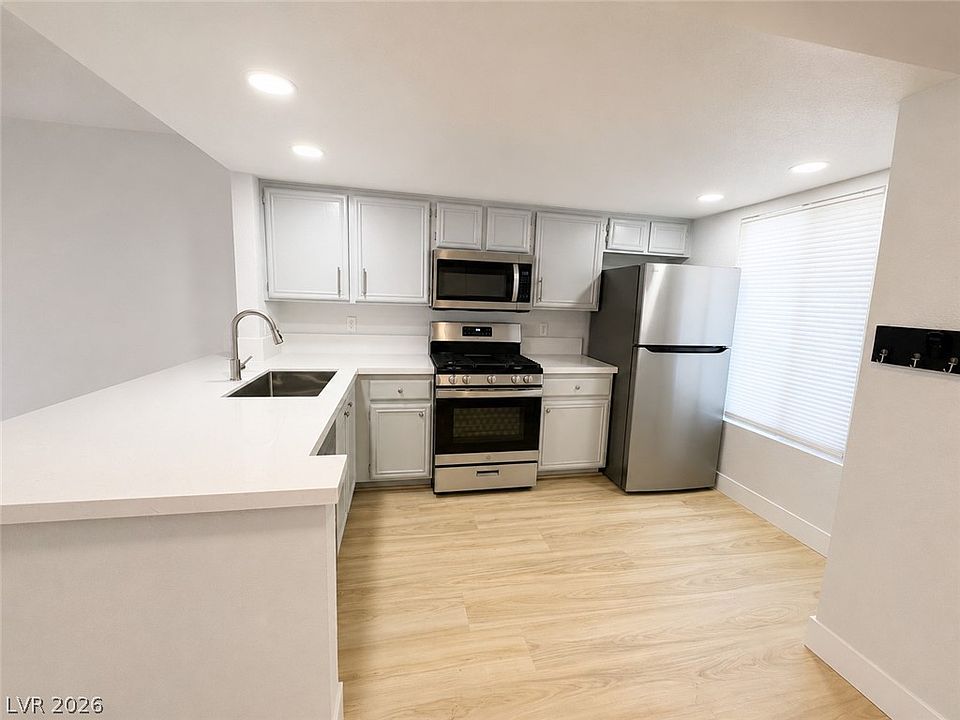 1st image of 8070 W Russell Rd Unit 2023