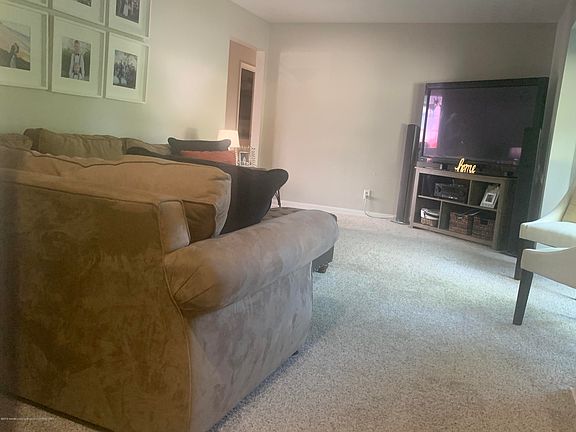 4th image of 13195 Tucker Dr