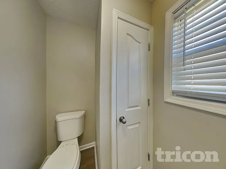 629 Wolfchase Dr — Photo 13