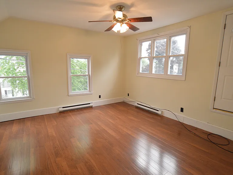25 Sherman St #2 — Photo 7
