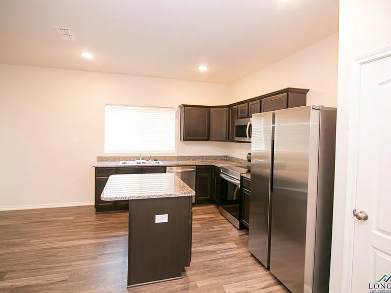 1123 Mission Creek Dr — Photo 17