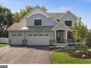5125 W 59th St, Edina, MN 55436