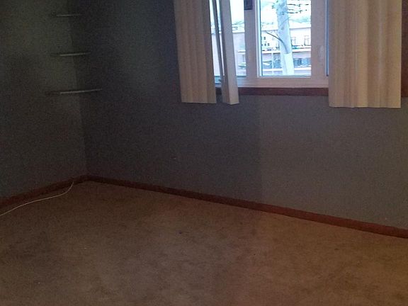 3rd image of 6251 S Newland Ave APT 1s