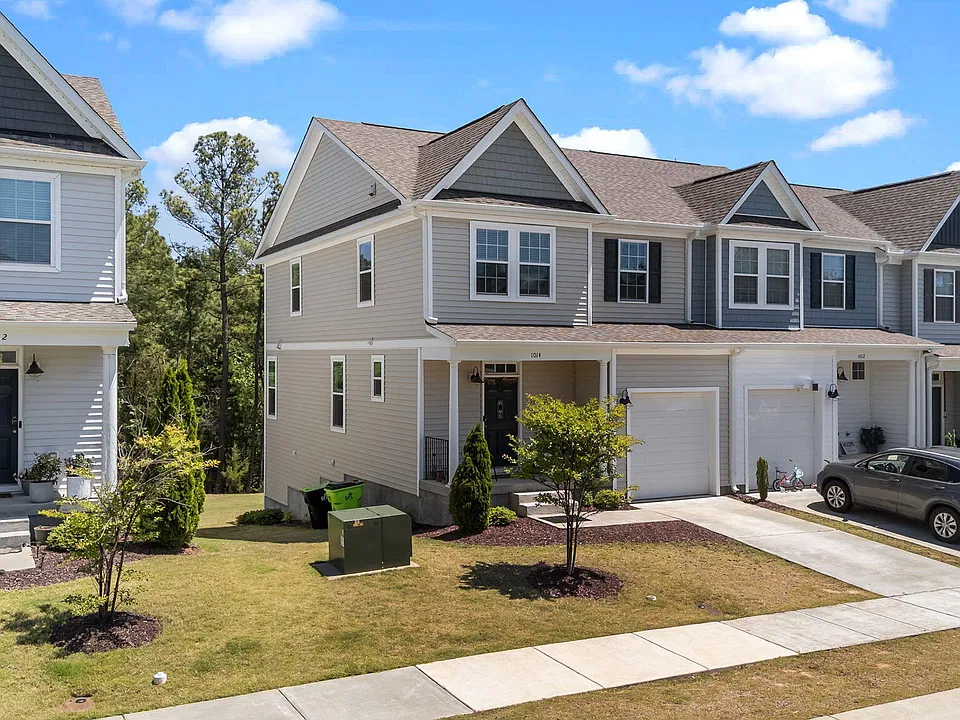 1014 Myers Point Dr