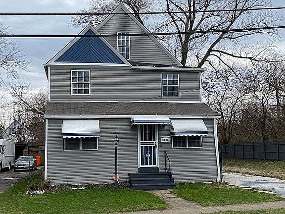 5th image of 1423 E 120th St