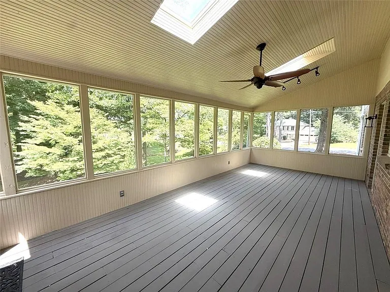 1150 Falstaff Dr — Photo 34