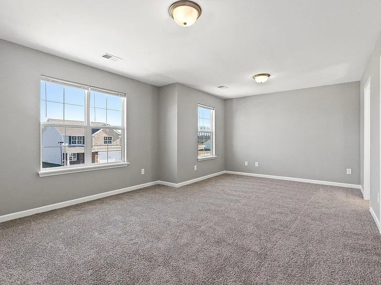 209 Jared Parker Way — Photo 5