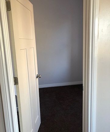 4th image of 204 N Laramie Ave