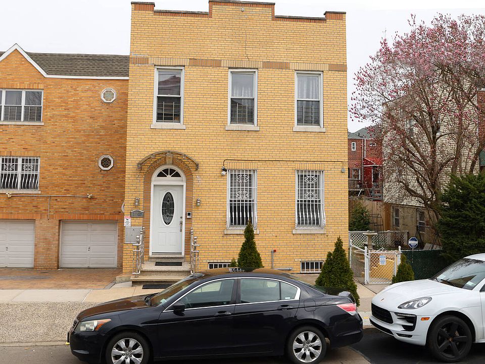 1st image of 2740 Lurting Ave