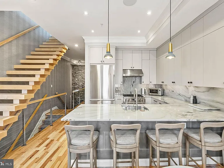 1224 R St NW #2B — Photo 7