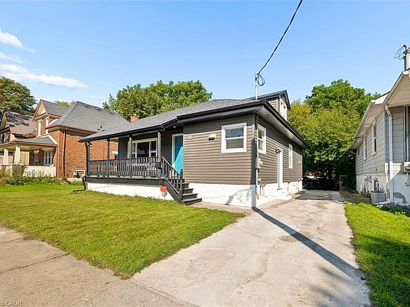 4th image of 408 Breithaupt St