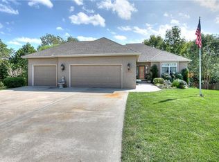 9329 NE 109th Ter, Kansas City, MO 64157