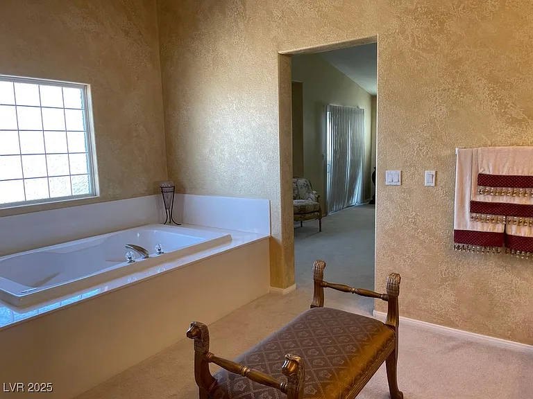 170 Arches Ct — Photo 41