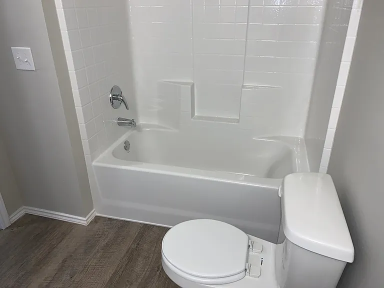 738 W Lola Dr — Photo 10
