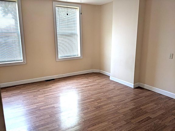 4th image of 4319 Norfolk Ave