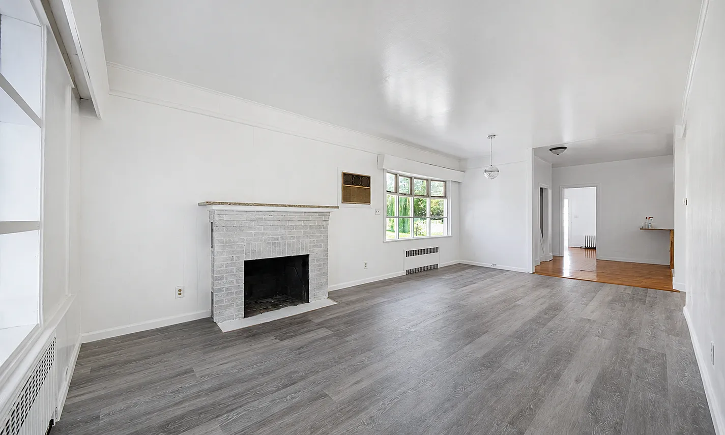 3 bed, 1950 sqft, $3,900 — Photo 4