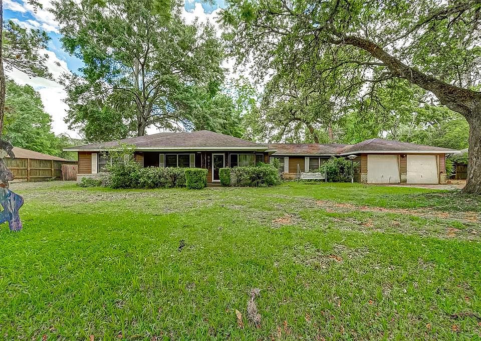 1st image of 9917 Briarwild Ln