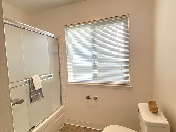 5th image of 1220 Garbo Way #123