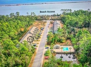 1760 Sound Haven Ct, Navarre, FL 32566