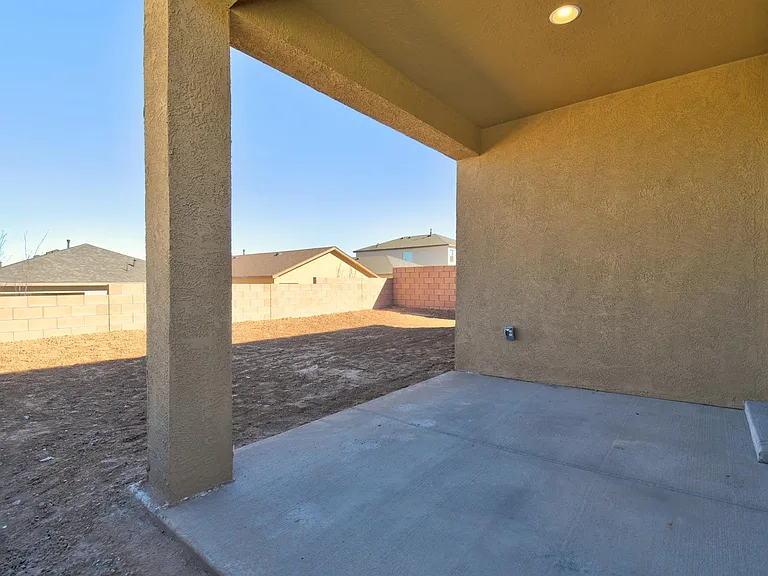 4831 Sandia Vista Rd NE — Photo 9