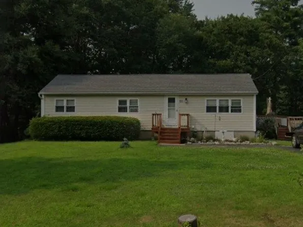126 Farmer Road, Hooksett, NH 03106