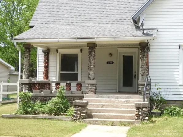 204 S Hodges, Perrinton, MI 48871