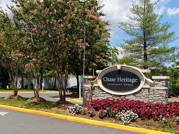 2nd image of 1212 Chase Heritage Cir #1210-304