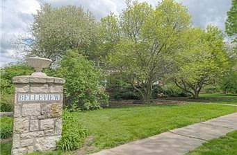 3rd image of 7301 Belleview Ave