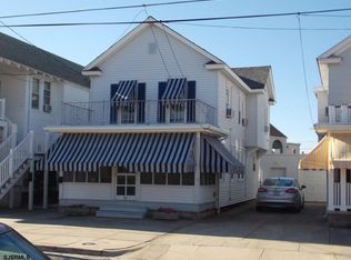 11 Gardens Rd, Ocean City, NJ 08226