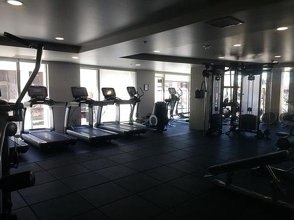 5th image of 38 N Almaden Blvd Unit 1907