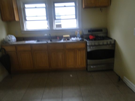 5th image of 109 -00 Sutphin Blvd Jamaica Ny 11435 #2nd