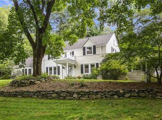 4 Ludlow Dr, Chappaqua, NY 10514