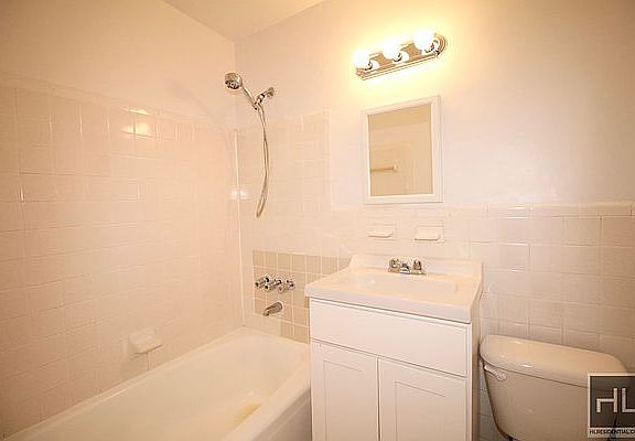4th image of 14227 Barclay Ave APT 101