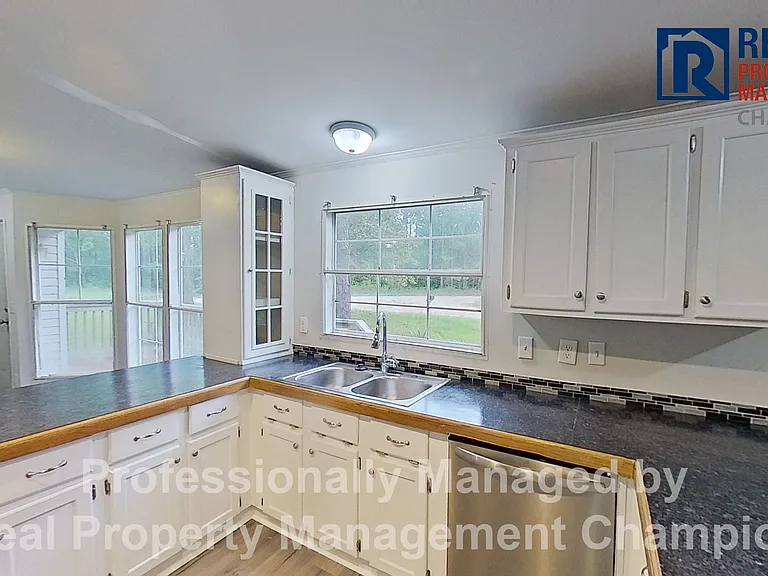 20 Deer Ridge Dr E — Photo 8