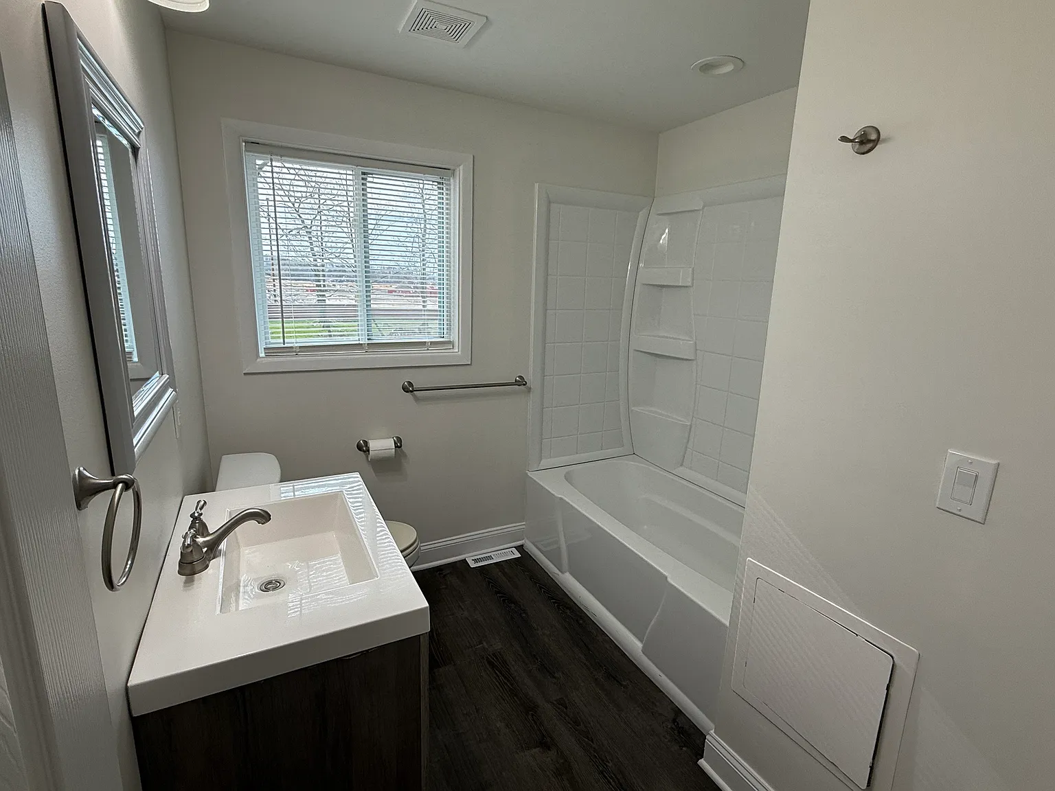 3 bed, 1746 sqft, $2,000 — Photo 4